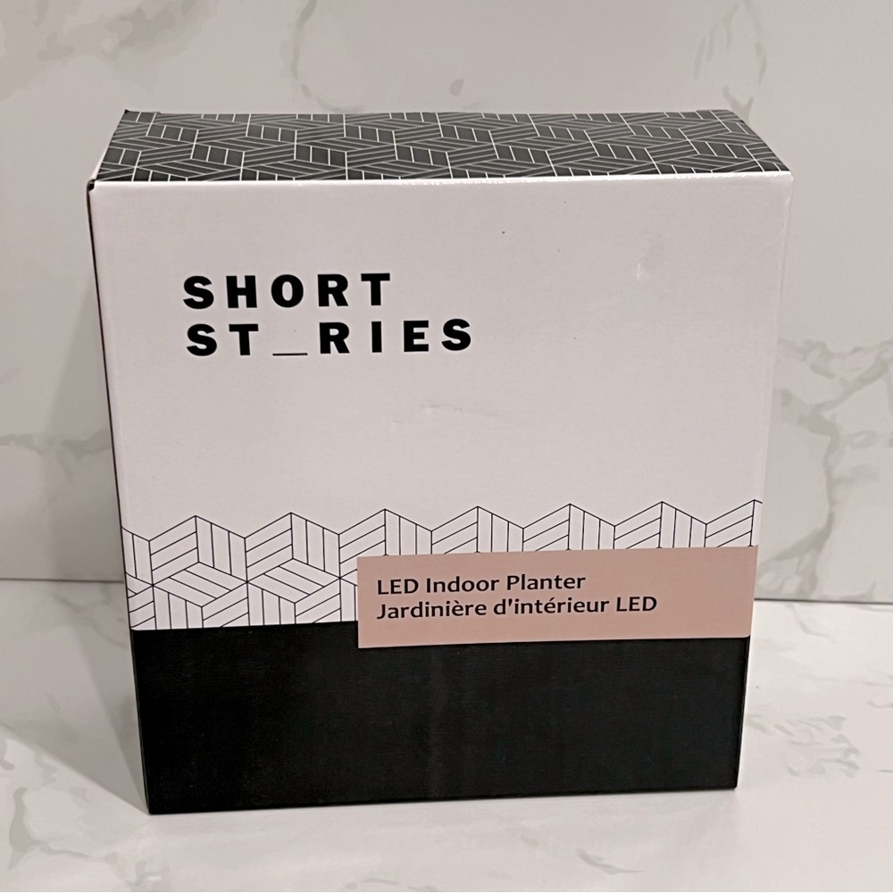 NEW! Short Stories LED Indoor Planter New in Box $60 Retail.